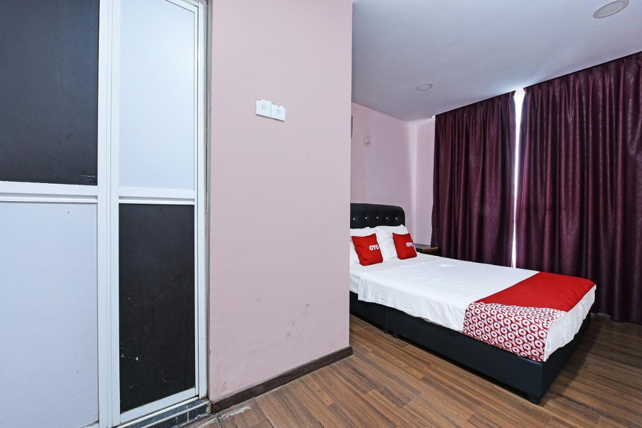 Oyo 90578 Seri Mawardah Hotel Malacca Luaran gambar