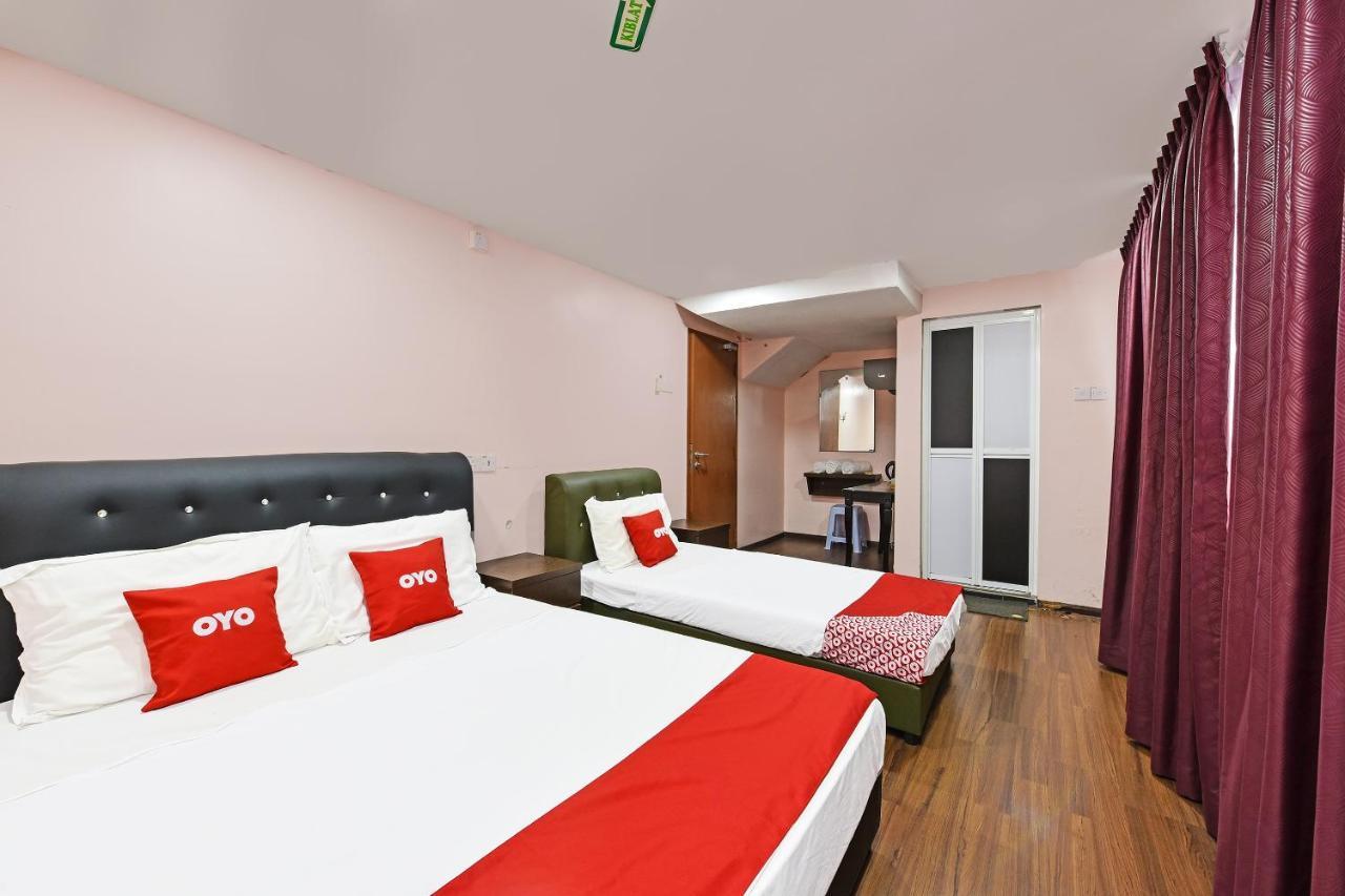Oyo 90578 Seri Mawardah Hotel Malacca Luaran gambar