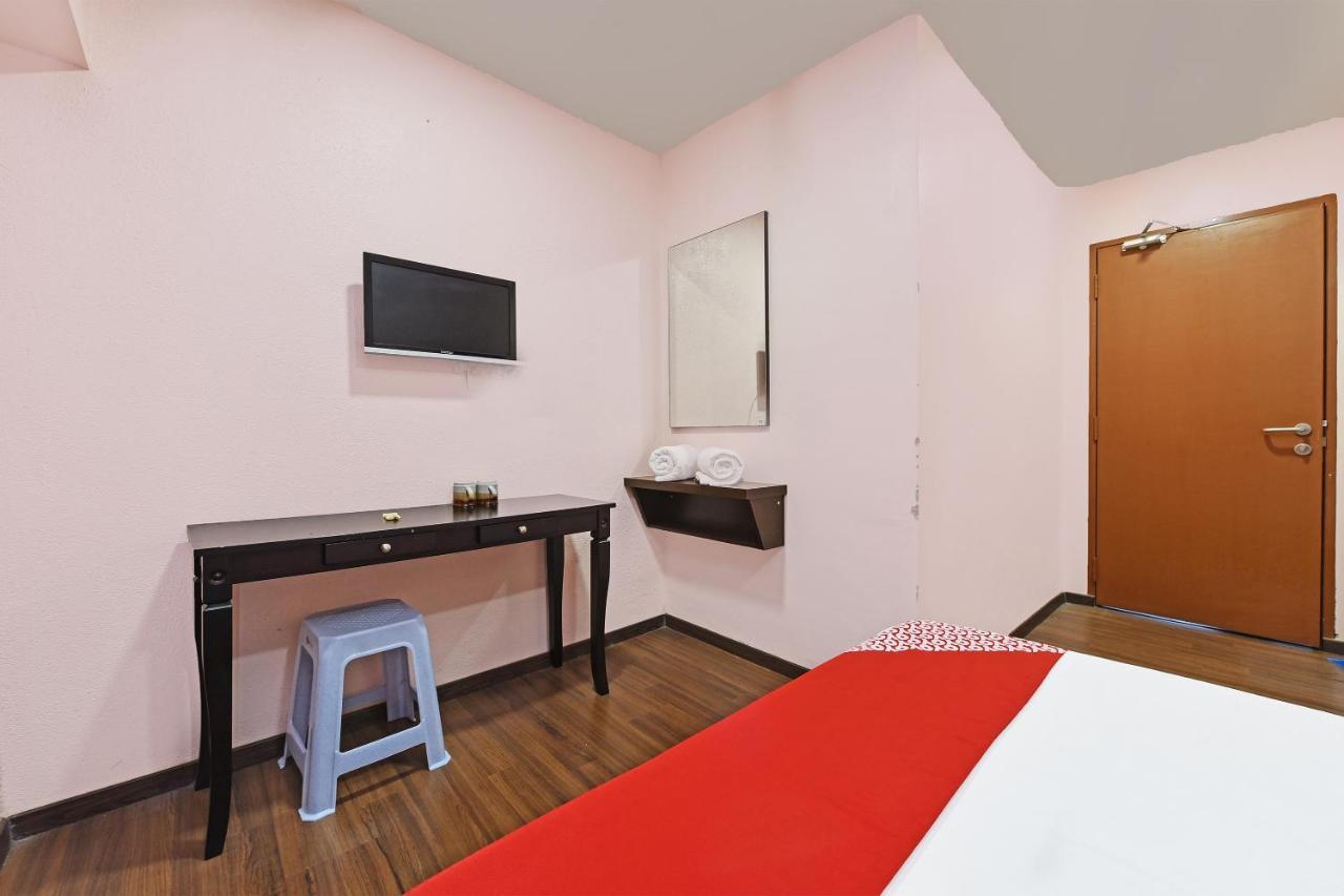 Oyo 90578 Seri Mawardah Hotel Malacca Luaran gambar